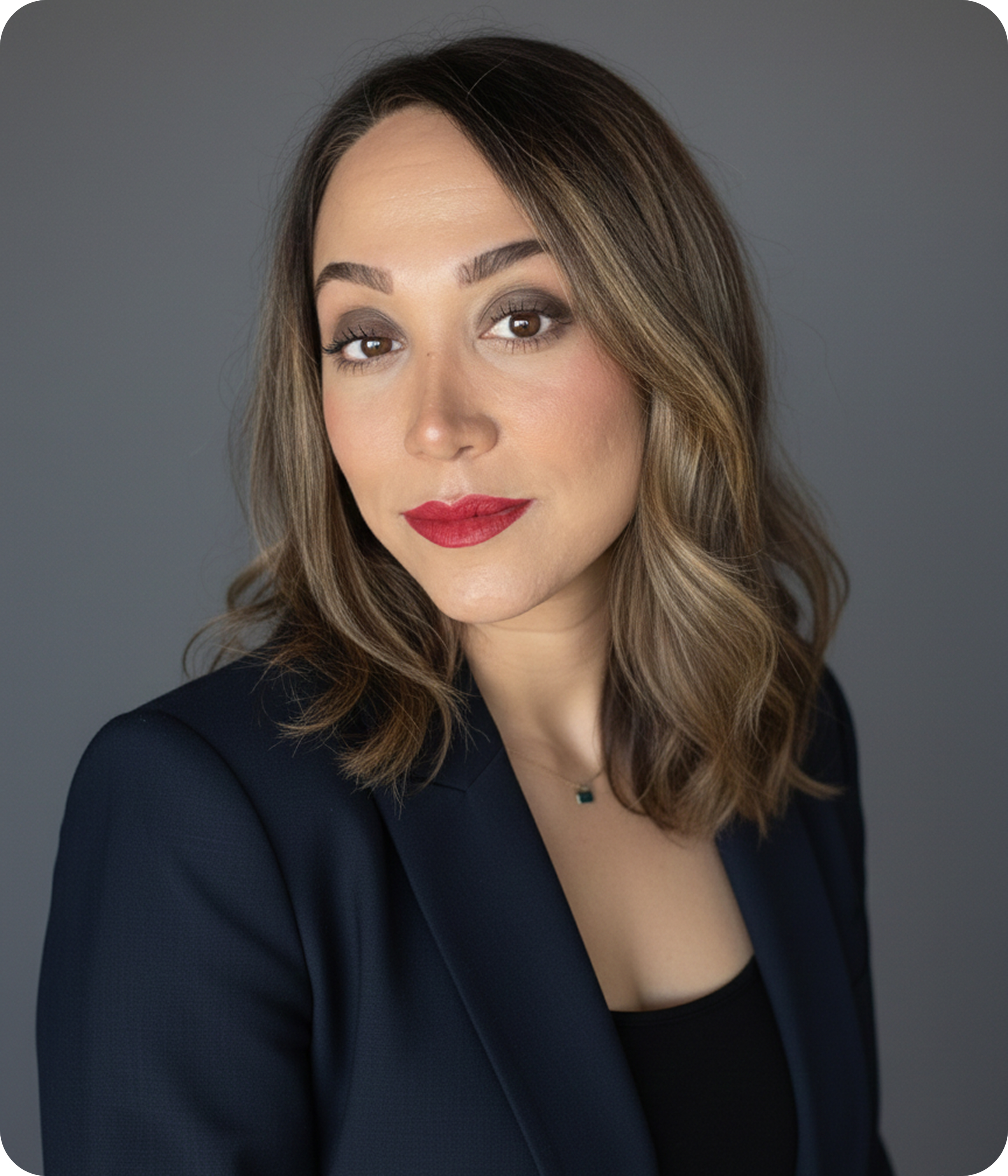 Portrait of Niloofar Shahsavar, UX/UI designer